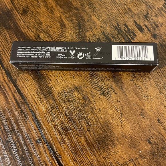 Anastasia Beverly Hills Clear Brow Gel NWT - Picture 3 of 3